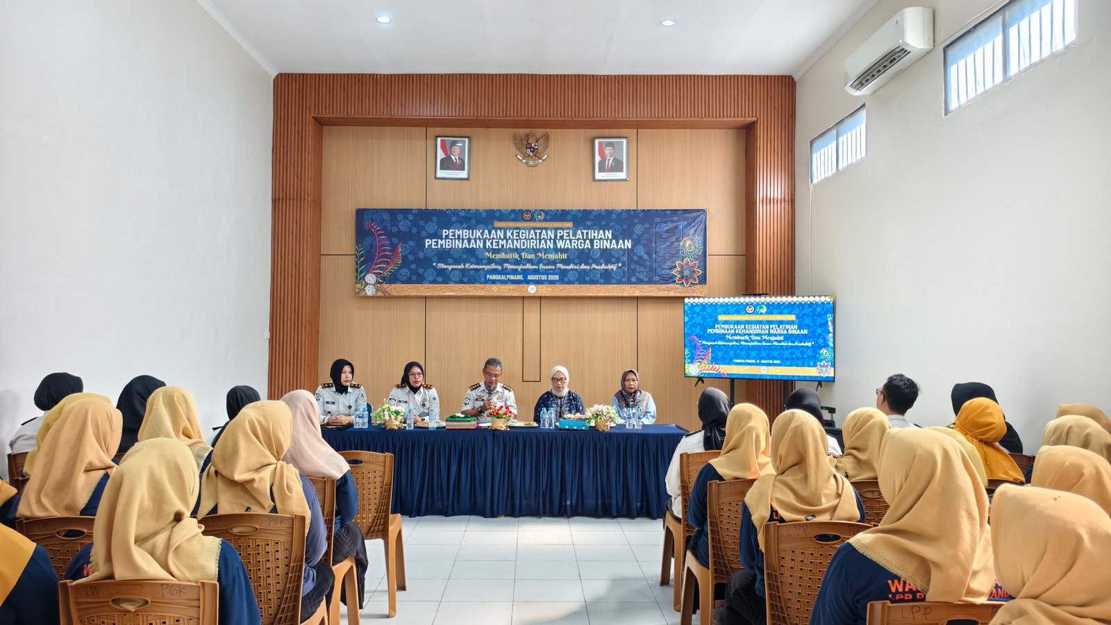Bekali Warga Binaan dengan Keterampilan Produktif, Plh. Kakanwil Ditjenpas Babel Buka Pelatihan Membatik dan Menjahit